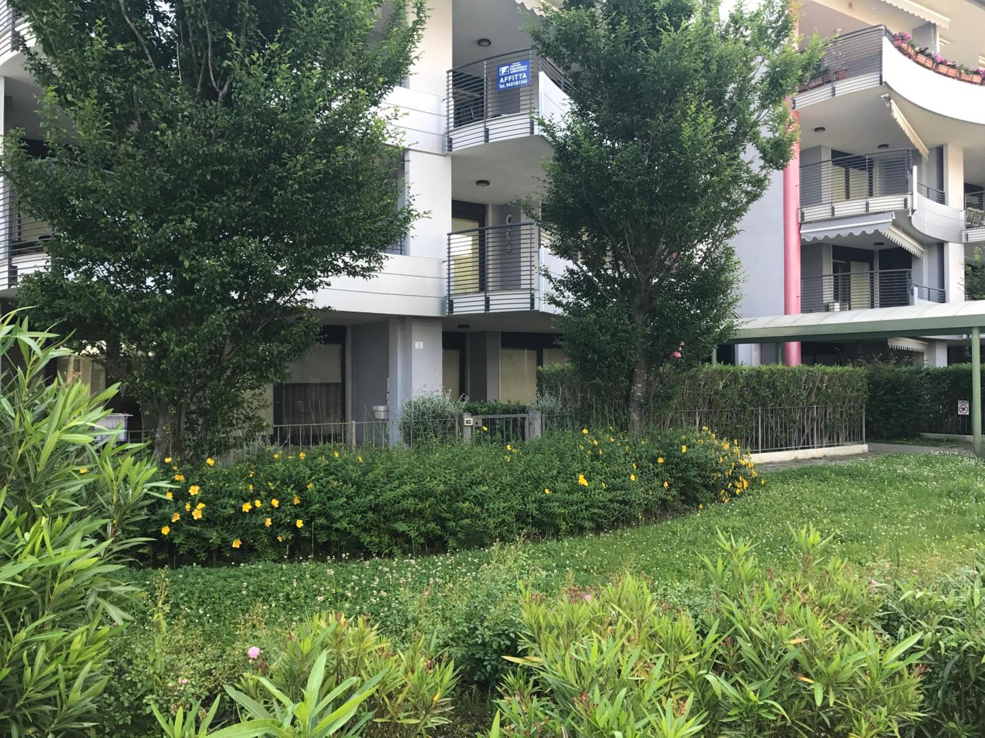 Costa Azzurra Apartment Grado Dış mekan fotoğraf